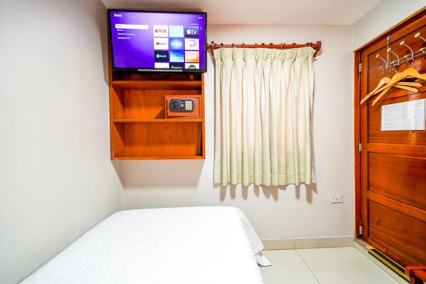 Imperial Inn Hospedaje Turistico Lima Buitenkant foto